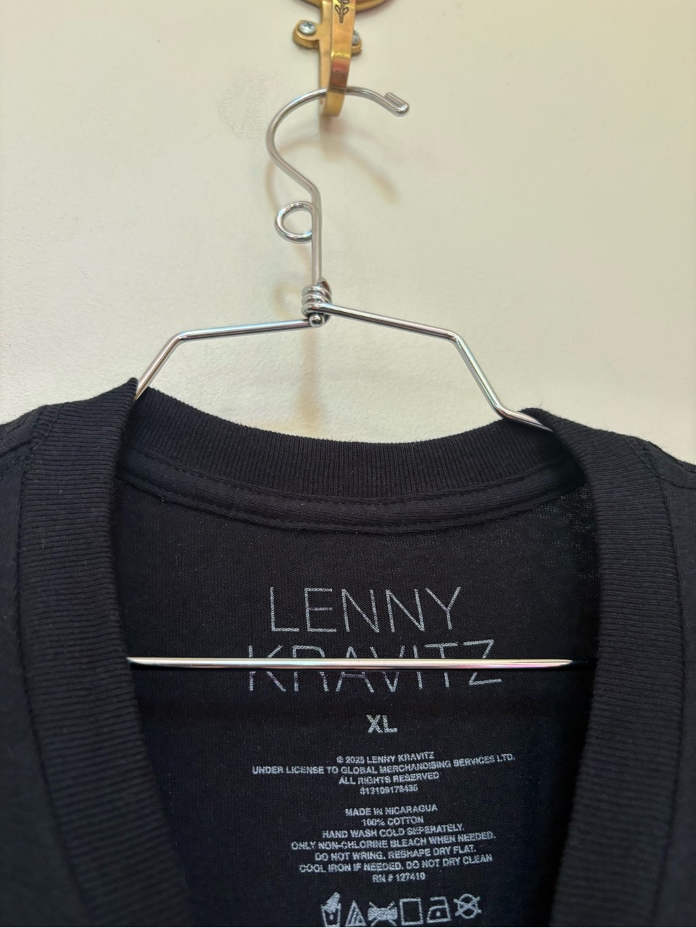 NWOT Urban Outfitters Lenny Kravitz Circus Graphic Tee Size XL - Picture 9 of 11
